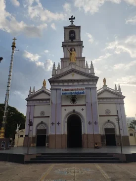 St Francis Xavier Church – Broadway