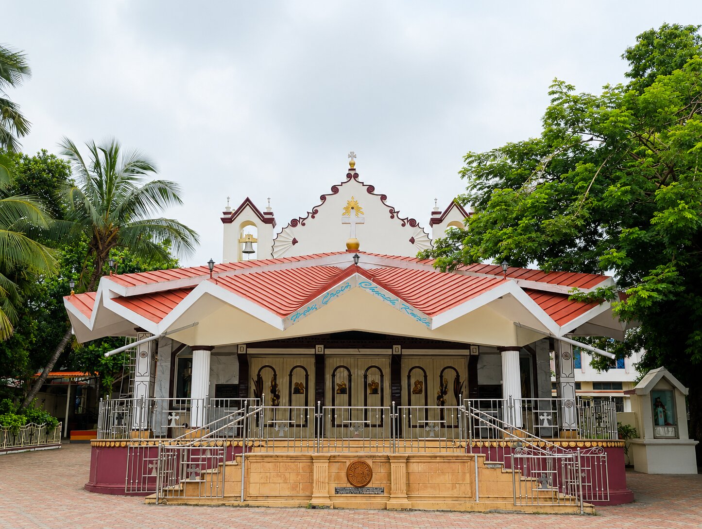 Holy Cross Church – Kurla