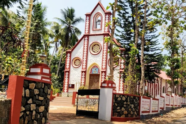 Holy Cross Church – Palappoor