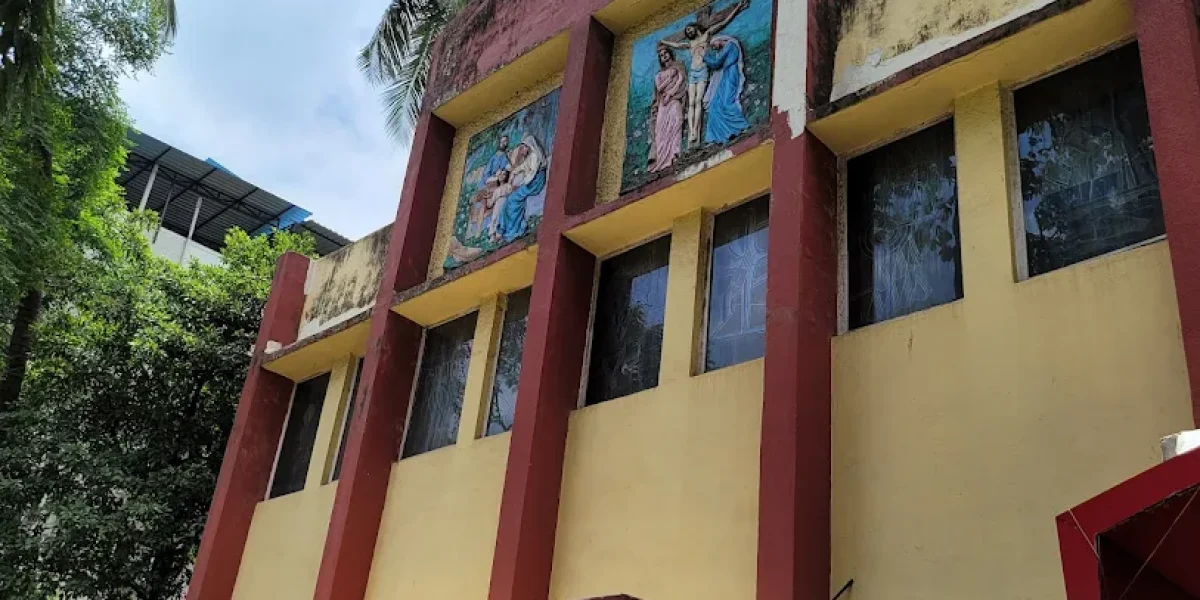 Holy Family Church – Pestomsagar