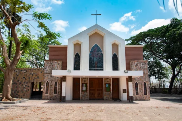 Most Holy Trinity Church – Powai