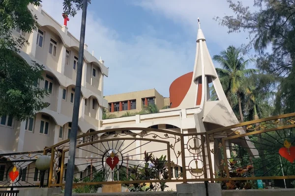 Sacred Heart Church – Vashi