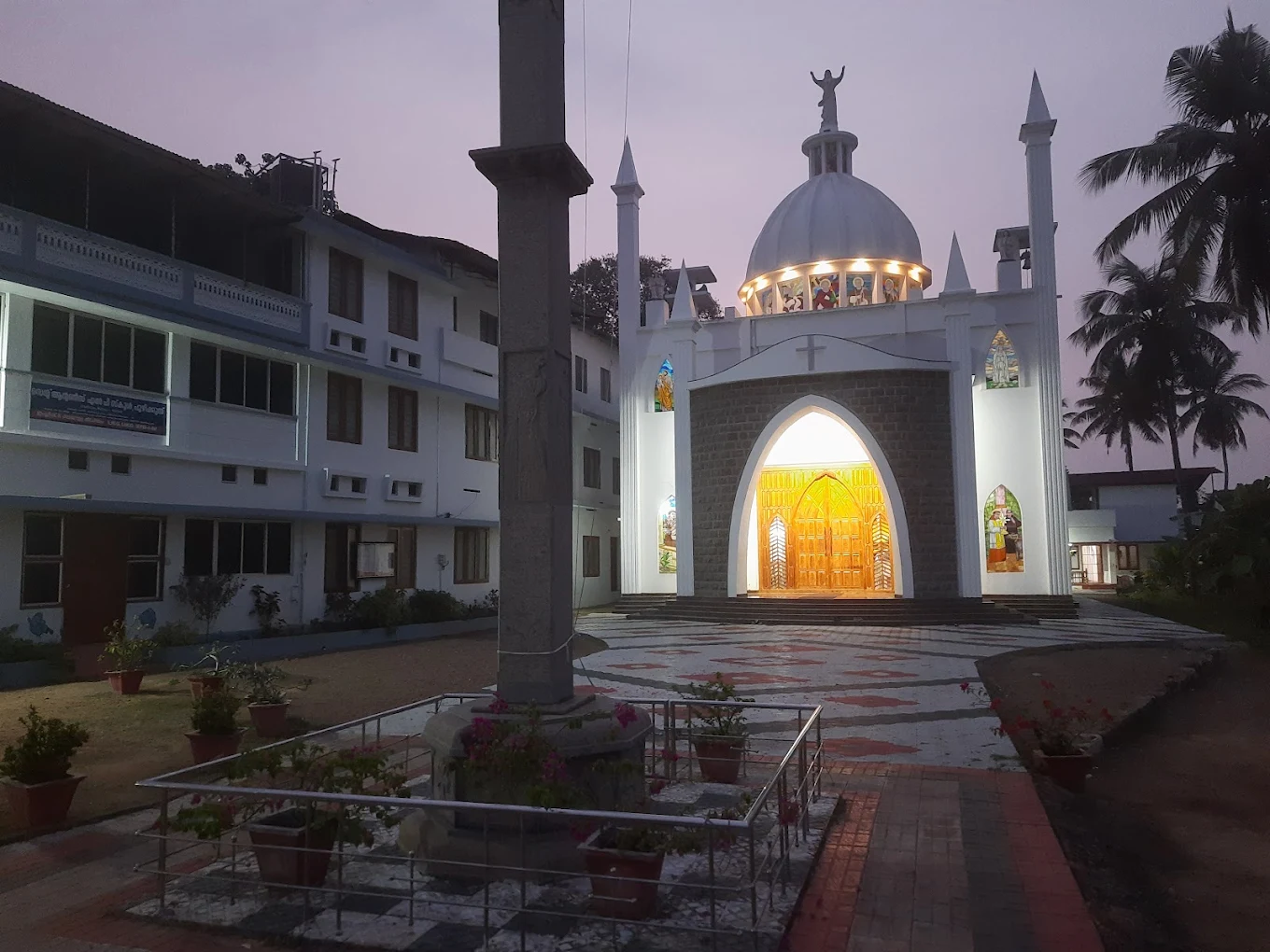 St. Antony Church – Poozhikunnu