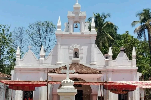 St.Anthony Church – Phonoswadi