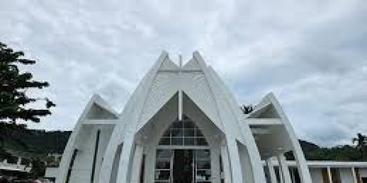 Mary Help of Christians Church – Basin Bridge