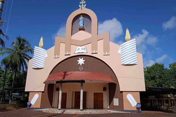 Our Lady of Rosary Church – Eranellur