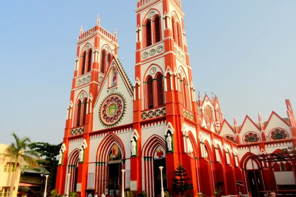 Sacred Heart Church – Manalurpet