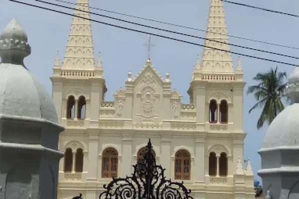 Santa Cruz Basilica – Fort Cochin