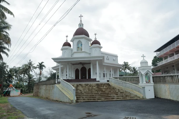 Mary Immaculate Church – Veendassery