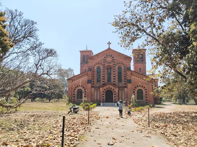 St. Raphaelâ€™s Church – Cantt