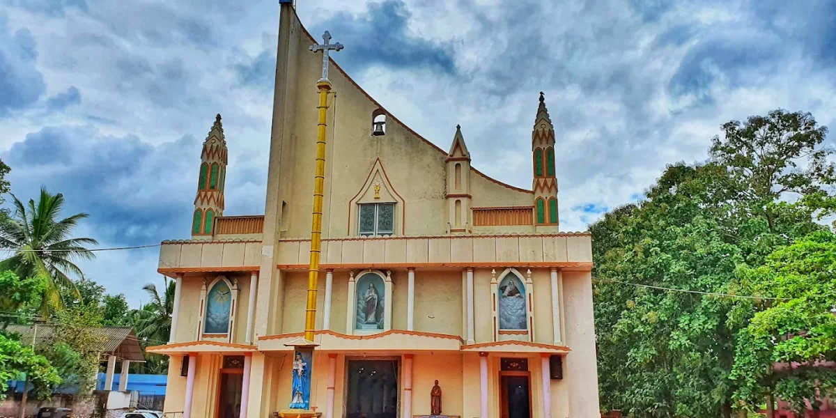 The  Holy  Trinity  Church – Thirithuvapuram1
