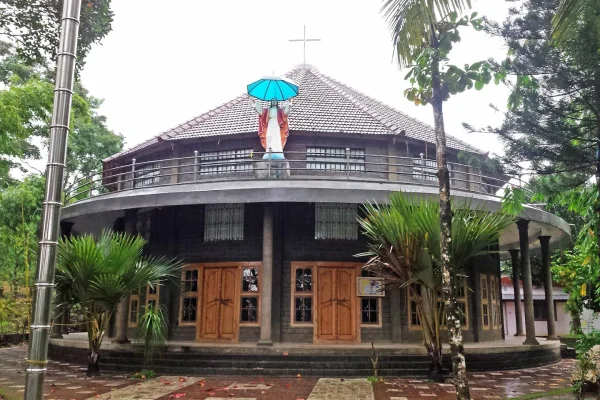 Bl. Chavara Kuriakose church – Edayoorkunnu
