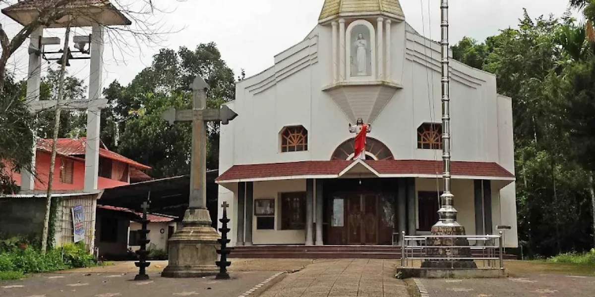 Holy Cross Church – Poomulla
