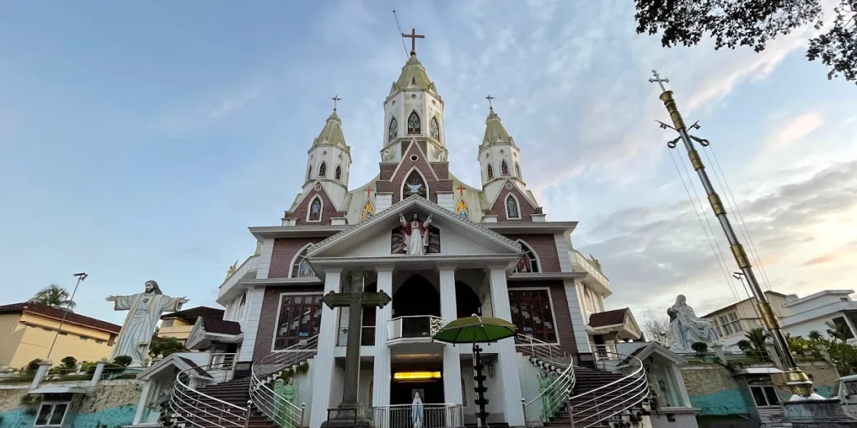 Holy Redeemer Church – Calicut