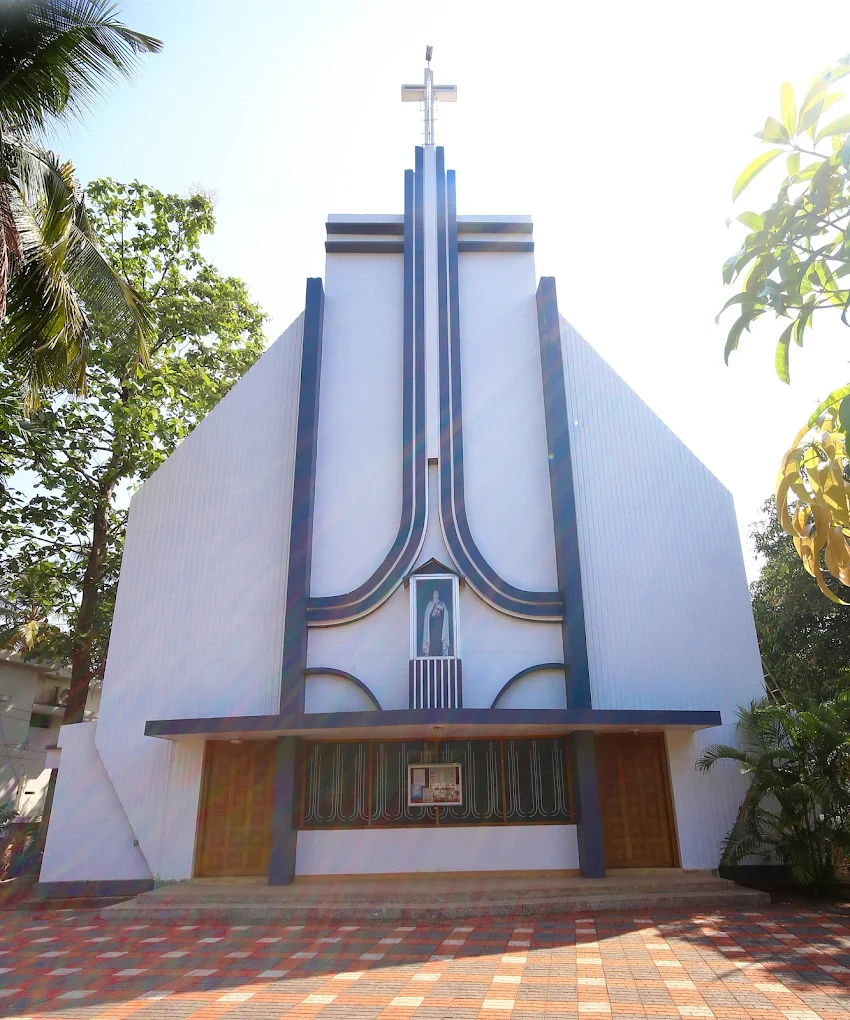 Little Flower Church – Mavoor