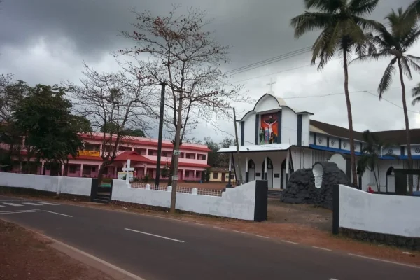 Our Lady of Dolours Church – Vellarivayal