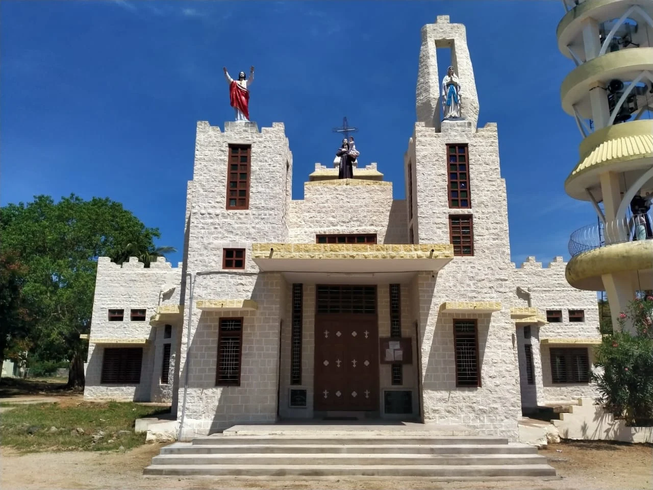 St. Antony Shrine – Viruduvilanginan