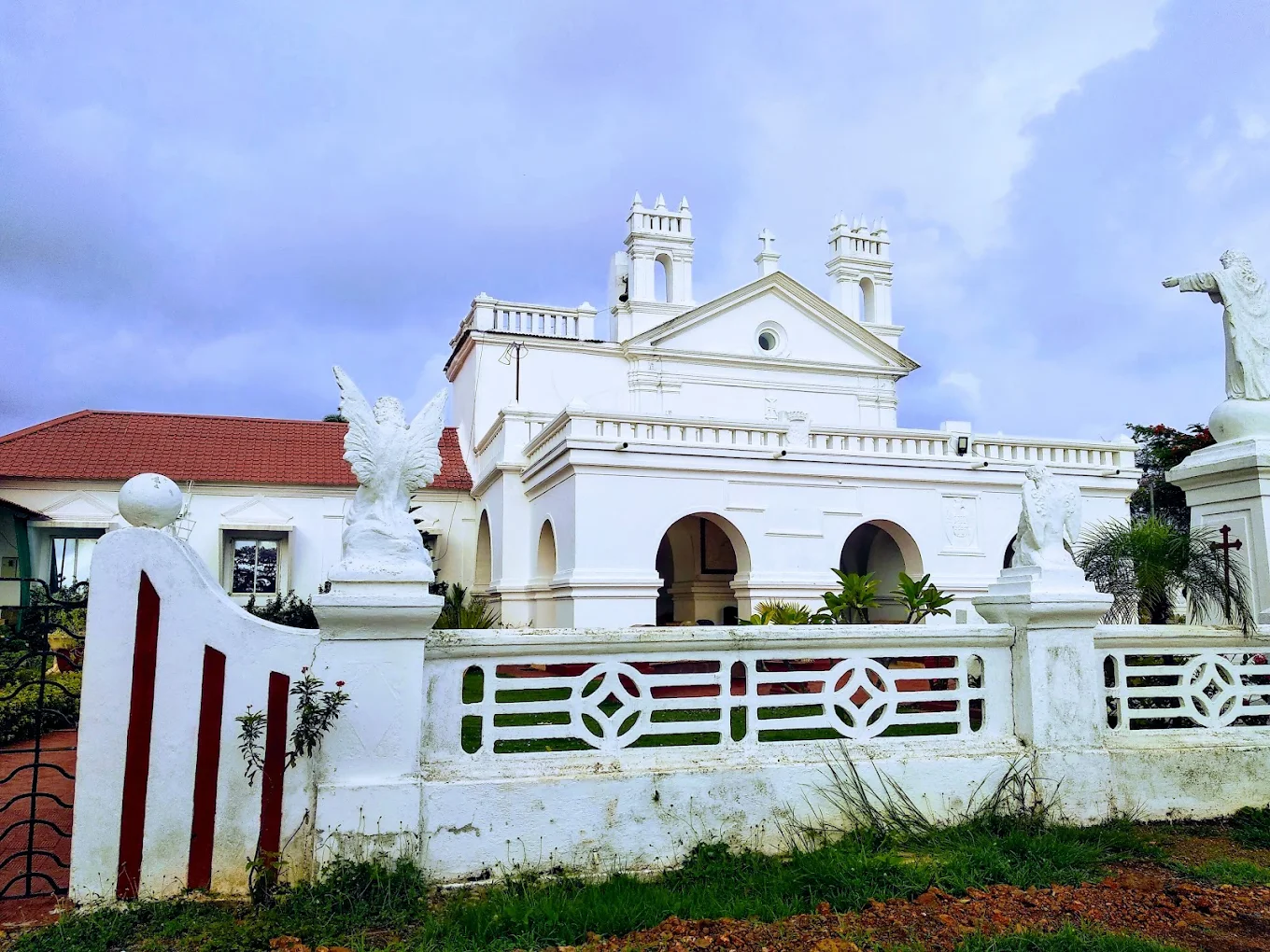 St. Lawrence Church – Sinquerim