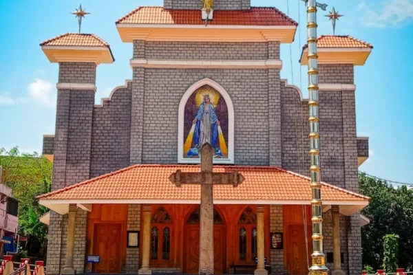 St. Mary’s church – Pookkottumpadam