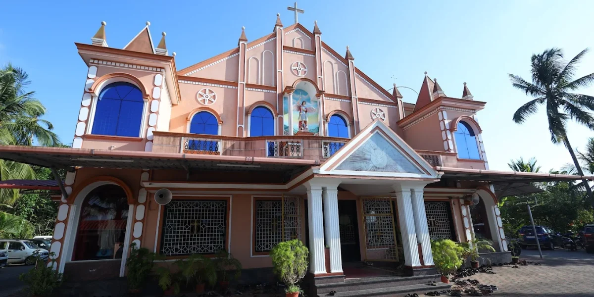 St. Michael Church – Bellor