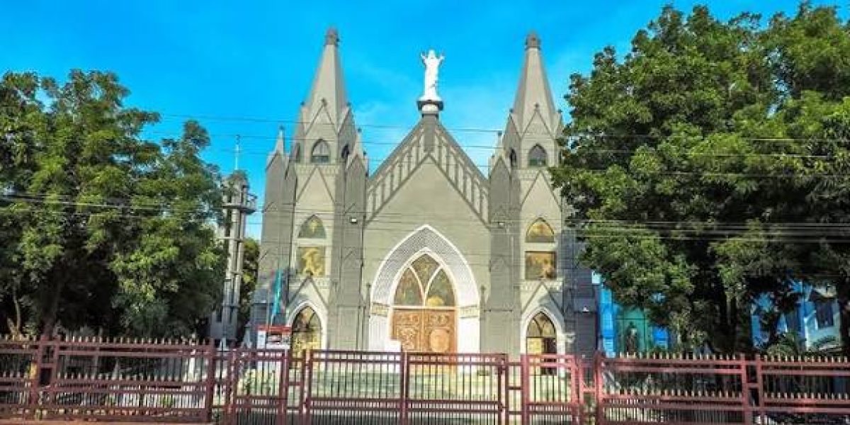 Holy Cross Church – Santhpur