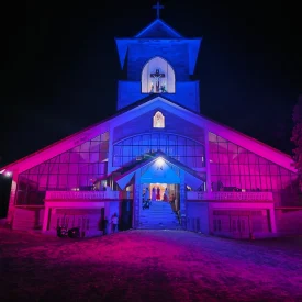 Holy Cross Church – Pavur