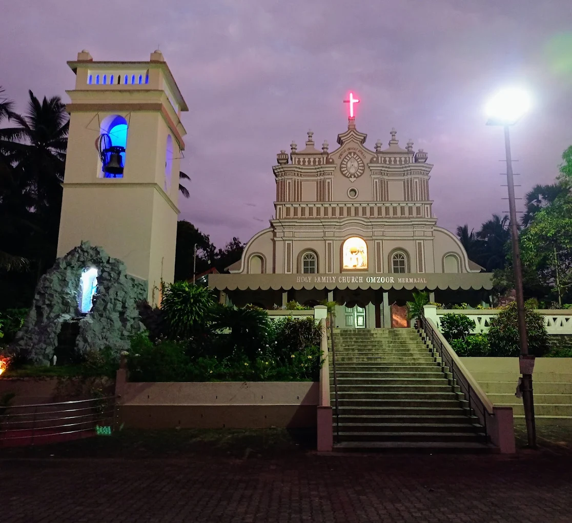 Holy Family Church – Omzoor