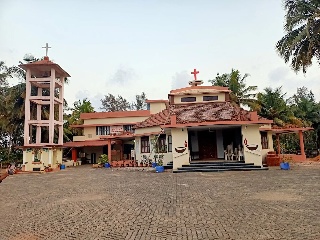 Our Lady of Fatima Church – Thannirbavi