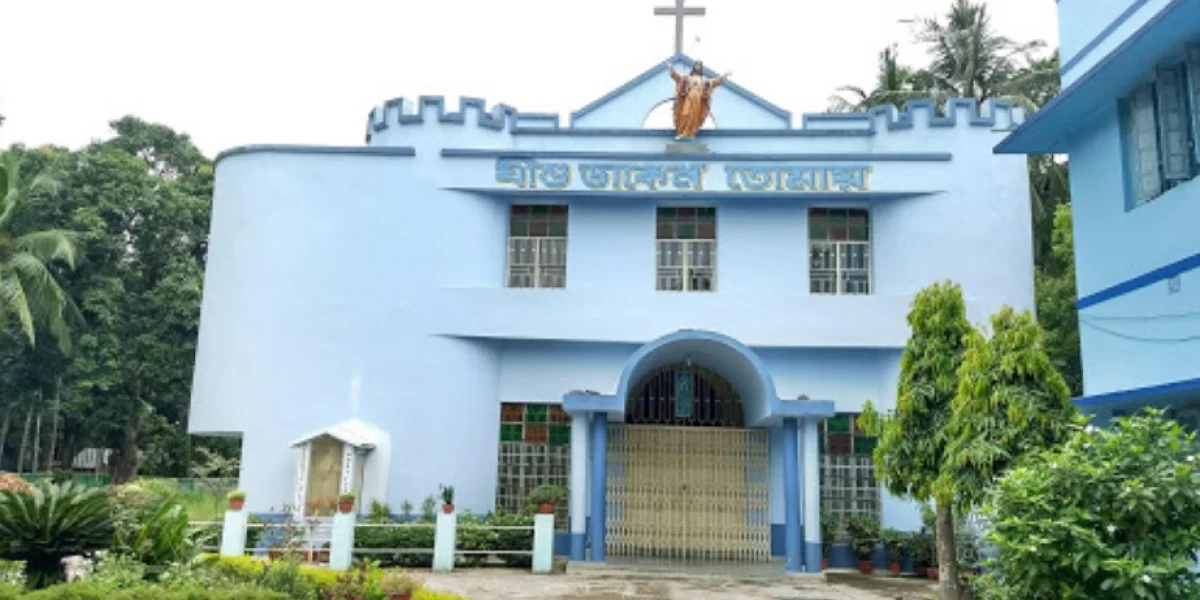 Holy Cross Church – Thakurnagar