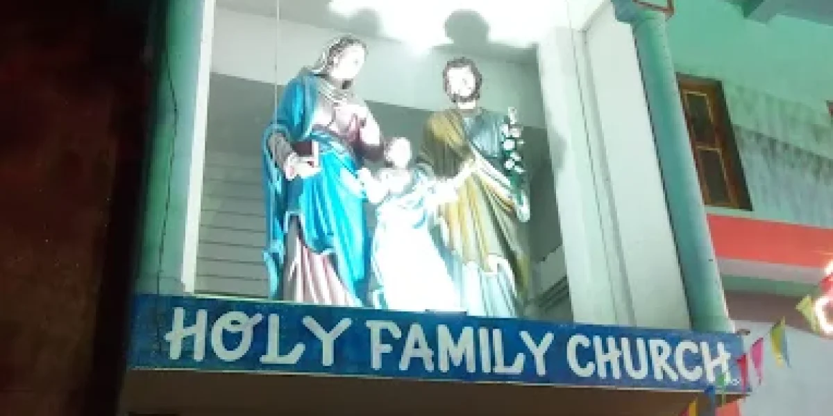 Holy Family Church – Kearchand
