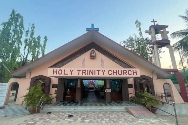 Holy Trinity Church – Begumpet