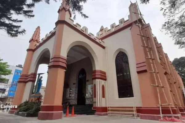Prabhu Jisu Girja Church – Rafi Ahmed Kidwai Rd