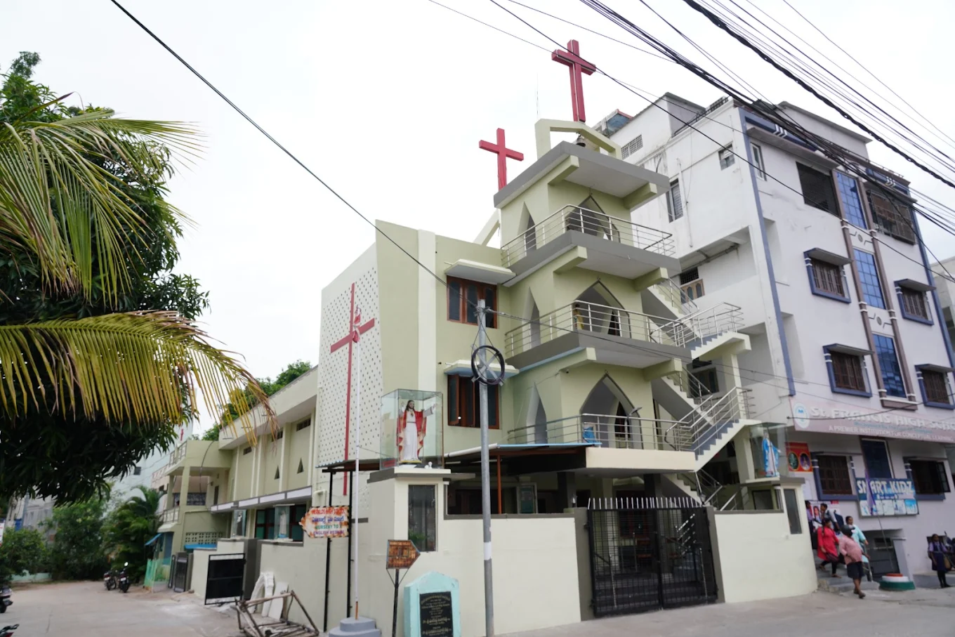 Holy Cross Church – Vanasthalipuram