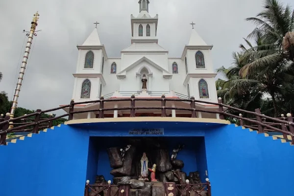 Blessed Alphonsa Church – Mundanoor