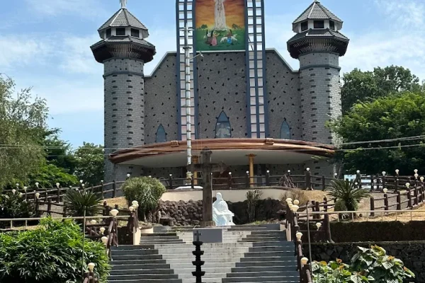 Fathima Matha Church – Aryaparamba