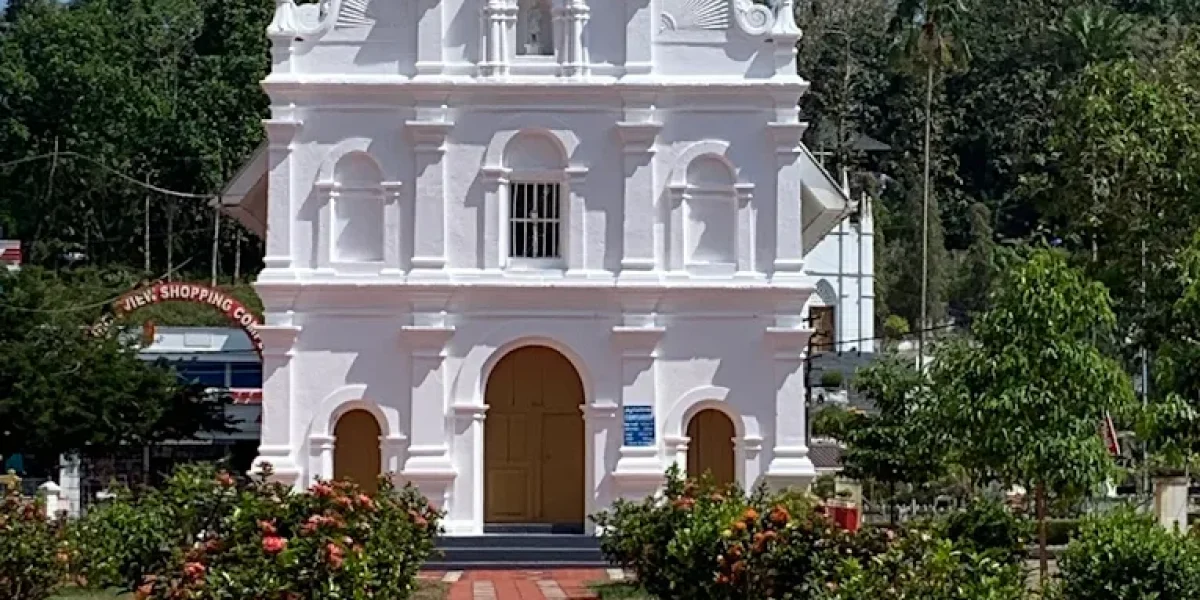 Holy Cross Church – Cherpumkal