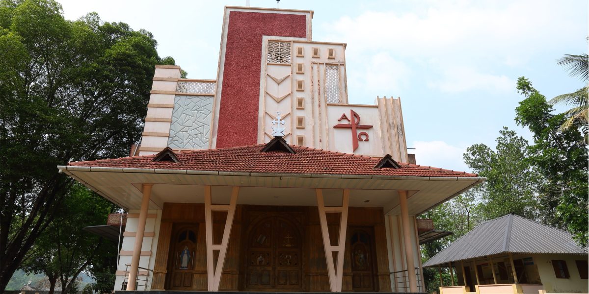 Holy Cross Church – Malayinchipara
