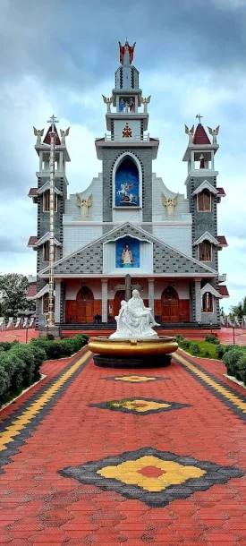 Holy Cross Church – Vellariyanam