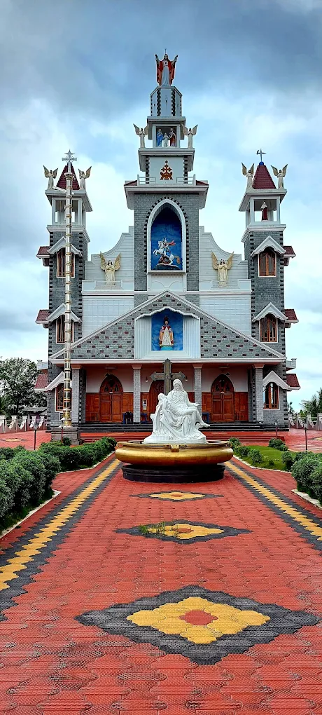 Holy Cross Church – Vellariyanam