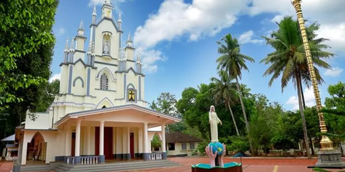 Lorethu Matha Church – Chakkampuzha