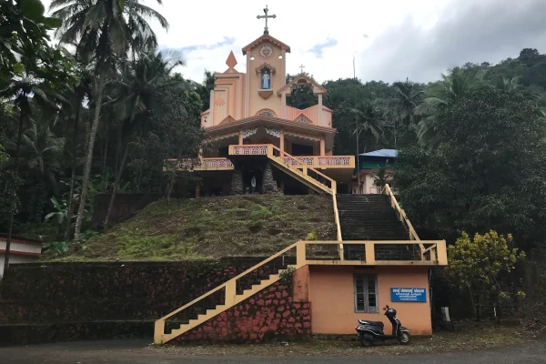 Sacred Heart Church – Mampoil