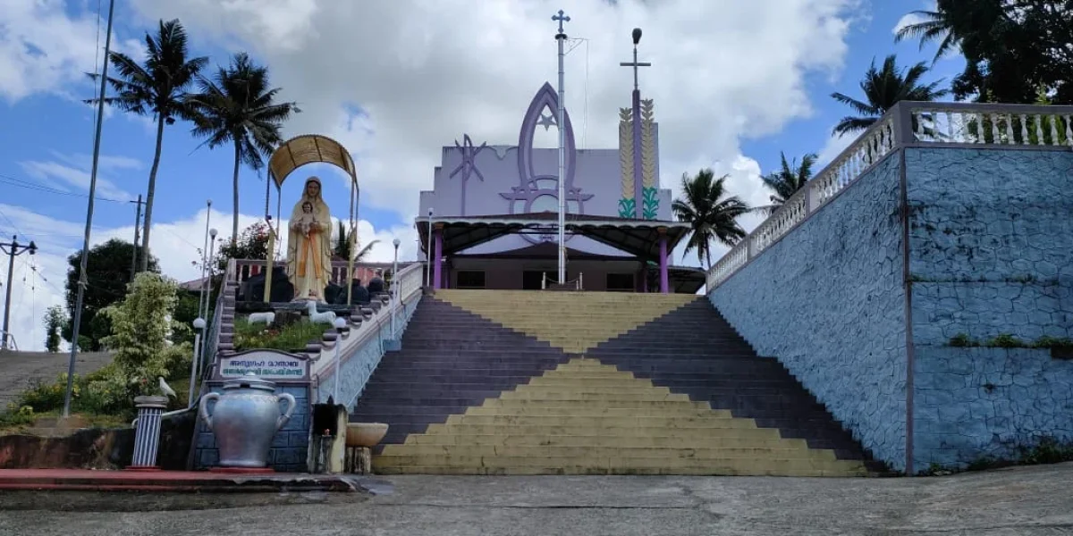 St. George Church – Vellathooval