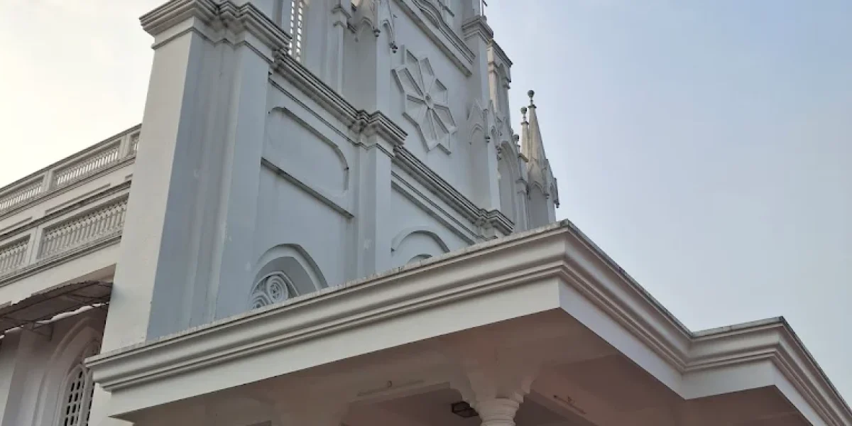 St. John Nepumcian Church – Kozhuvanal
