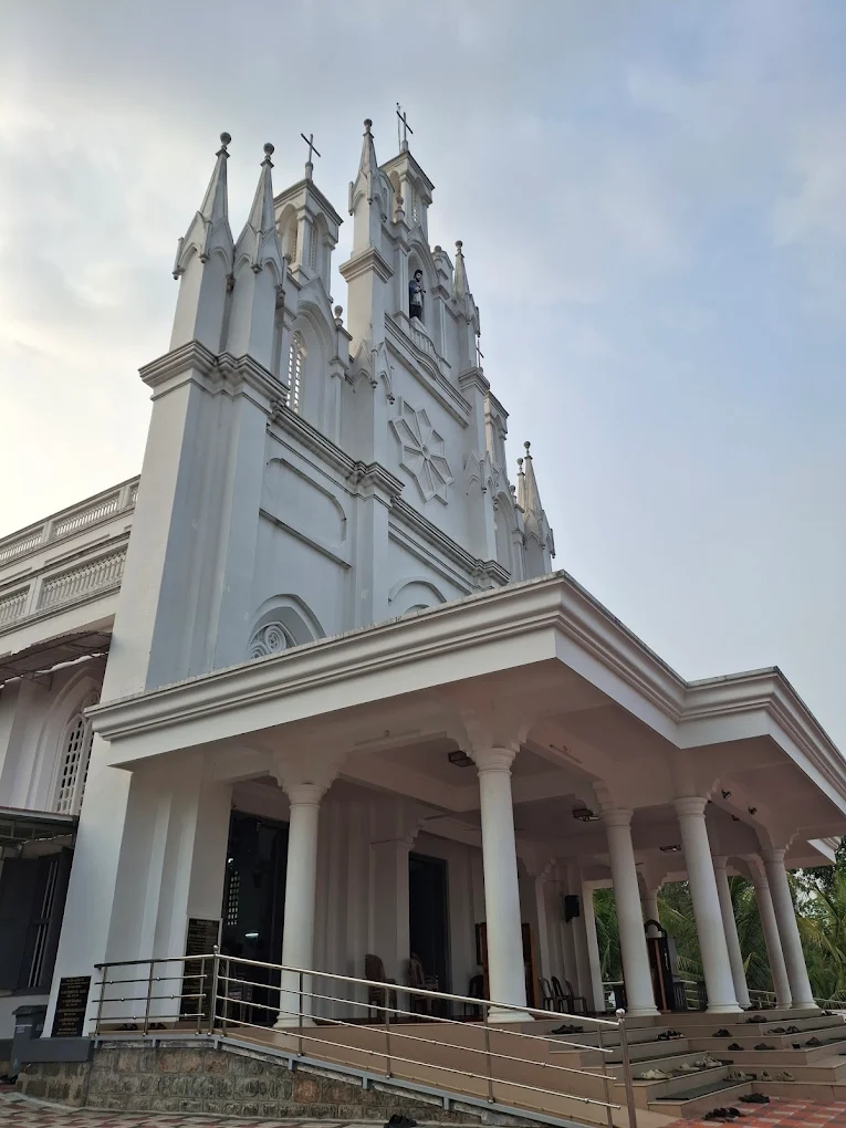 St. John Nepumcian Church – Kozhuvanal