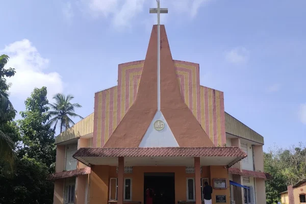 St.Antony Church – Chunadaparamba