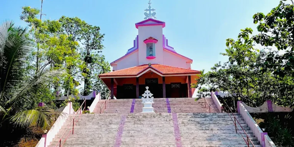 St.John the Baptist Church – Urumbukavu (Pizhaku)