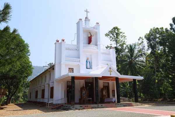 St.Mary Church – Manathoor