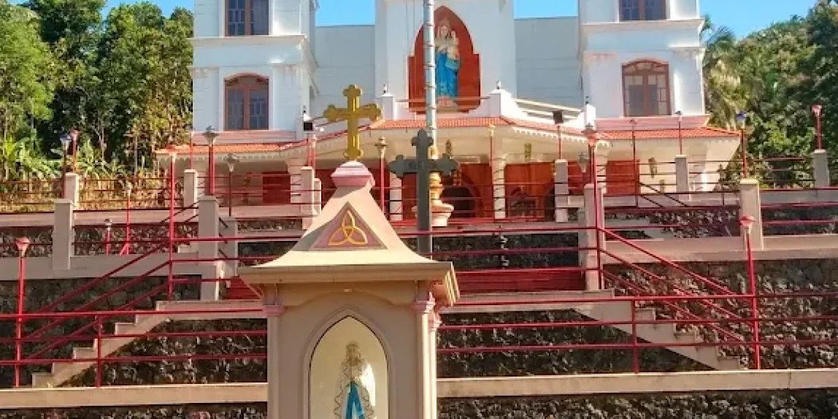 St.Mary Church – Punnakkunnu