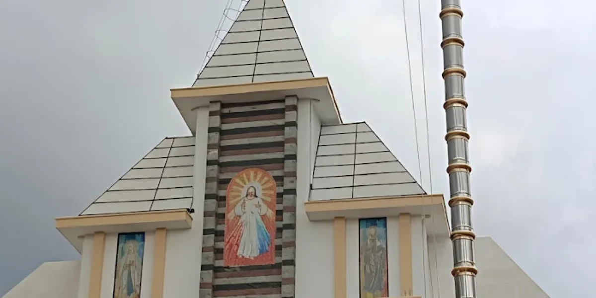 St.Thomas Church – Poovathodu