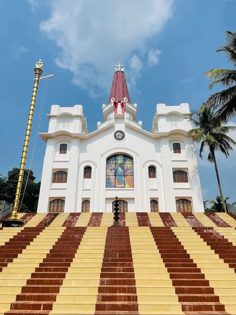 Xii Apostles  Church – Chemmalamattam